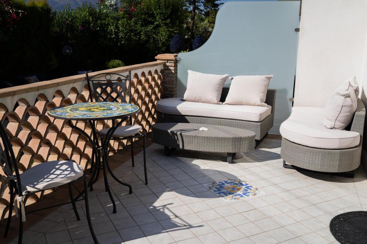 Paradise Sicily Rooms Calatabiano Exterior photo